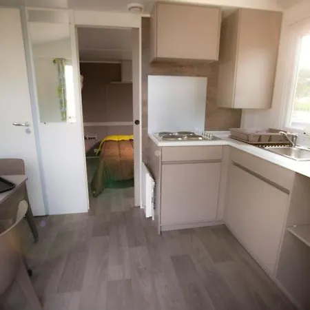 Saint Nicolas Kemp Port-Saint-Nicolas